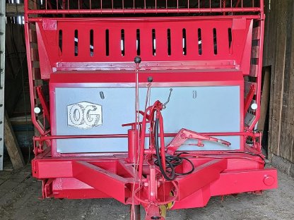 Bild 2:Gruber LH1027 Ladewagen