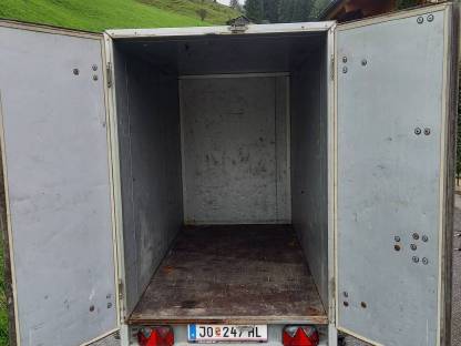 Bild 4:Kofferanhänger Humbaur