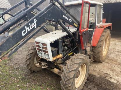 Bild 6:Steyr 8080 mit Frontlader