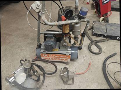 Bild 8:Melkanlage Alfa Laval 210 l