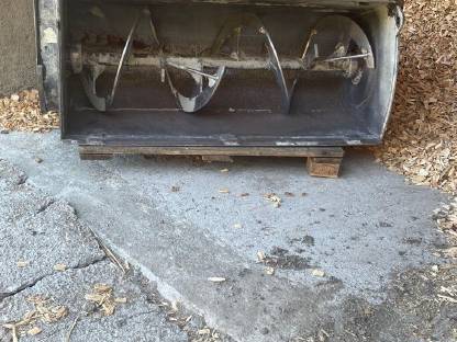 Bild 4:Cat Kettenlader 256B