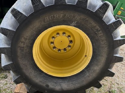 Bild 2:Verkaufe gebrauchte BKT Agrimax Teris 900/60R32 Komplettrad