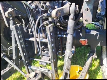 Bild 4:Brandschaden Valtra A85