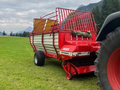 Bild 2:Pöttinger Boss 1 Tieflader