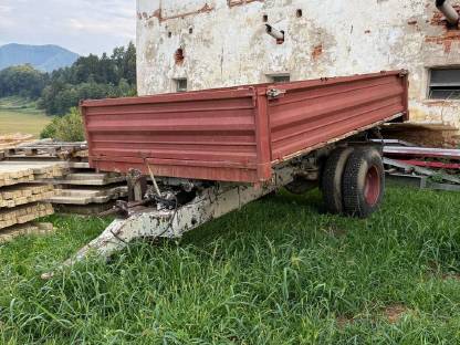 Bild 2:Kippanhänger