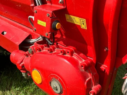 Bild 7:Ladewagen Pöttinger Siloprofi II 2 Formel S