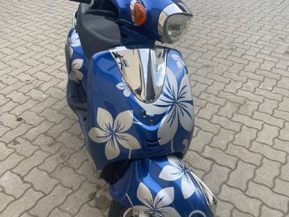 Bild 2:E-Roller IO Florenz CS