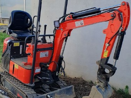 Bild 5:Minibagger Rhinozeros XN10