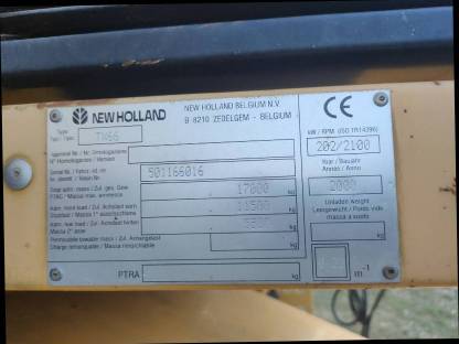 Bild 3:Kombájn New Holland TX66