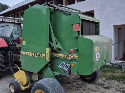 Bild 5:John Deere 580 Rundballenpresse