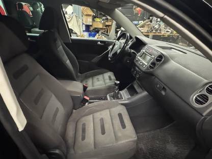 Bild 9:VW Tiguan 4Motion Sport&Style mit Anhängerkupplung