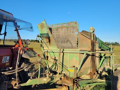 Bild 5:Wisent Kartoffelvollernter