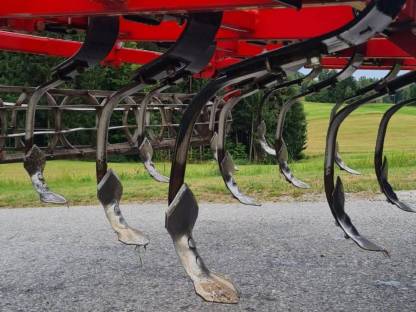 Bild 5:Grubber 3m Hatzenbichler