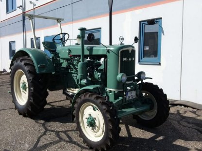 Bild 2:MAN 4R2, 7/1958, TÜV bei Verkauf neu