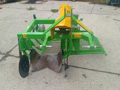 Bild 2:Kartoffelroder Schwingsiebroder Bomet Z655