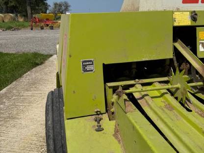 Bild 3:Claas Markant 51