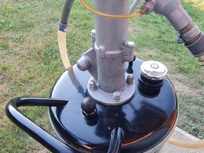 Bild 4:2-Takt Horn Zapfsäule Tankstelle