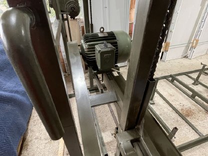 Bild 3:Blockbandsäge 1.000 mm Öffnung