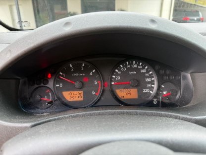 Bild 4:Nissan Navara NP300 Navara Allrad D40 mit Aufbau für Tischer