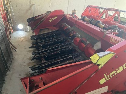 Bild 2:Maispflücker Olimac 5 Reihig