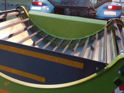 Bild 2:Rundballenauflöser, Ballenabwickler, Rundballen