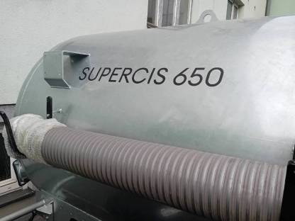Bild 5:Güllefass Supercis 650 mit Schleppschuhverteiler