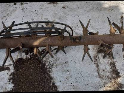 Bild 4:Stabaufbereiter für Niemeyer Frontmähwerk