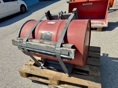 Bild 8:Iseki TG5390 Agrarfahrzeug