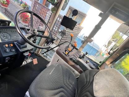 Bild 4:John Deere 6210 SE