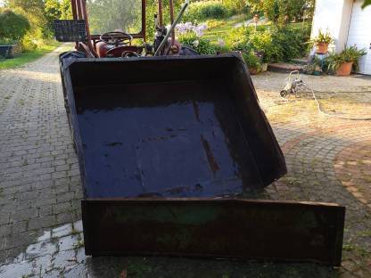 Bild 5:Kippmulde, Heckschaufel