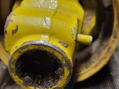 Bild 2:Gelenkwelle Doppelweitwinkel Walterscheid WWZ2480-25