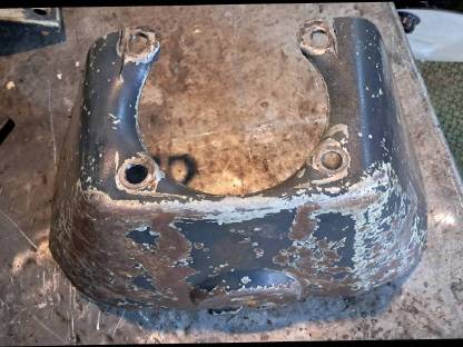 Bild 2:Zapfwellenabdeckung Steyr Serie 8000