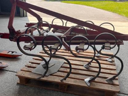 Bild 2:Weingarten-Kultivator