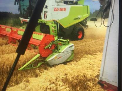 Bild 4:Wir Ernten für Sie Getreide und Körnermais