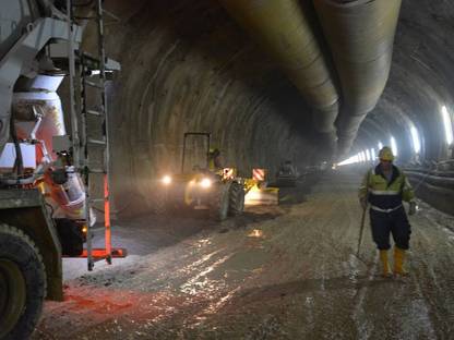 Bild 3:Rent_a_Grader im Semmering-Basistunnel!