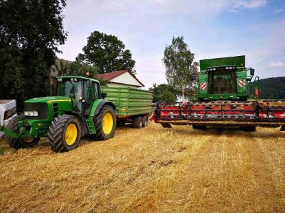 Bild 3:Lohndruschflächen