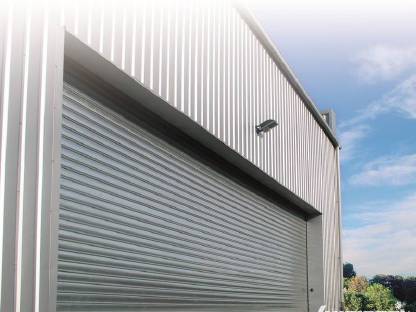 Bild 3:Garagen-, Industrie-, Roll-, Hallentor - Windschutzsysteme