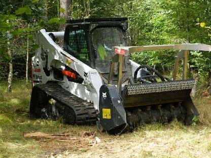 Bild 5:Baumstumpffräsen Mulch- und Mäharbeiten