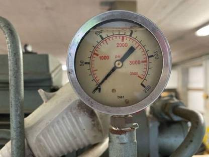 Bild 3:Most- / Obstpresse hydr.