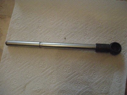 Bild 3:Teile von Mercedes LKW