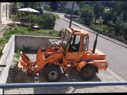 Bild 2:Erd- und Abbrucharbeiten