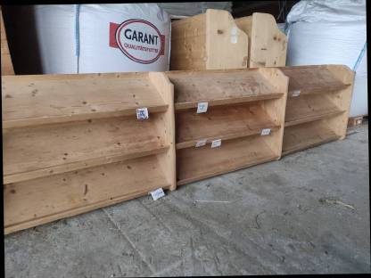 Bild 2:Brot und Gemüse Regale