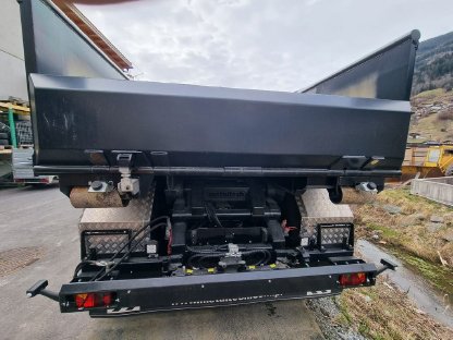 Bild 3:Hakenlift Metaltech PH30 Tridem inkl. Container