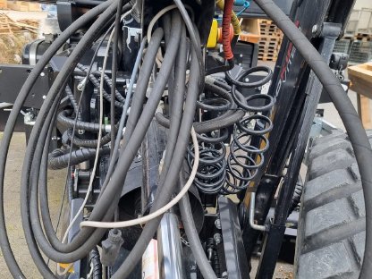 Bild 9:Hakenlift Metaltech PH30 Tridem inkl. Container