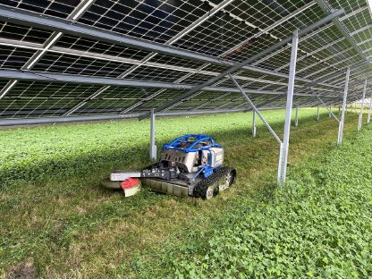 Bild 6:Photovoltaik Pflege/Mulcharbeiten