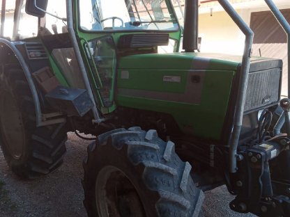Traktor Deutz-Fahr DX80 zu verkaufen 