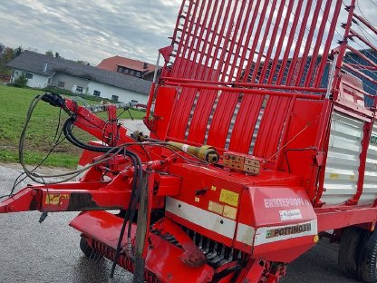 Ernteladewagen zu verkaufen Pöttinger