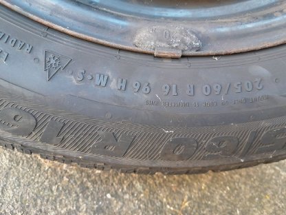 Bild 4:Winterreifen für VW Touran