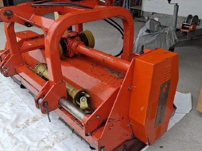 Front-Heck-Mulcher Tierre 240