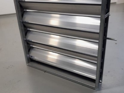 Bild 3:Heubelüftung Bypassklappe 800x800 mm